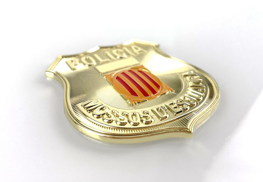 MOSSO D'ESQUADRA Custom Police Badges (4)
