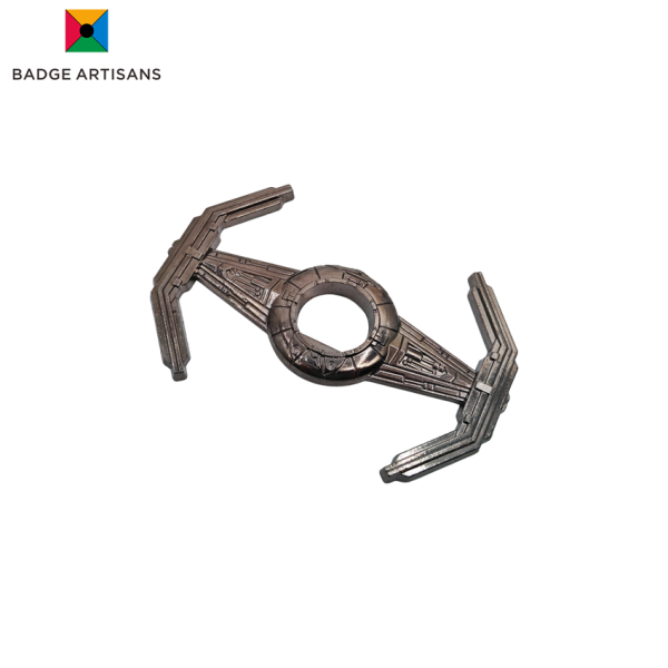 A sci-fi flying vehicle-shaped bottle opener01