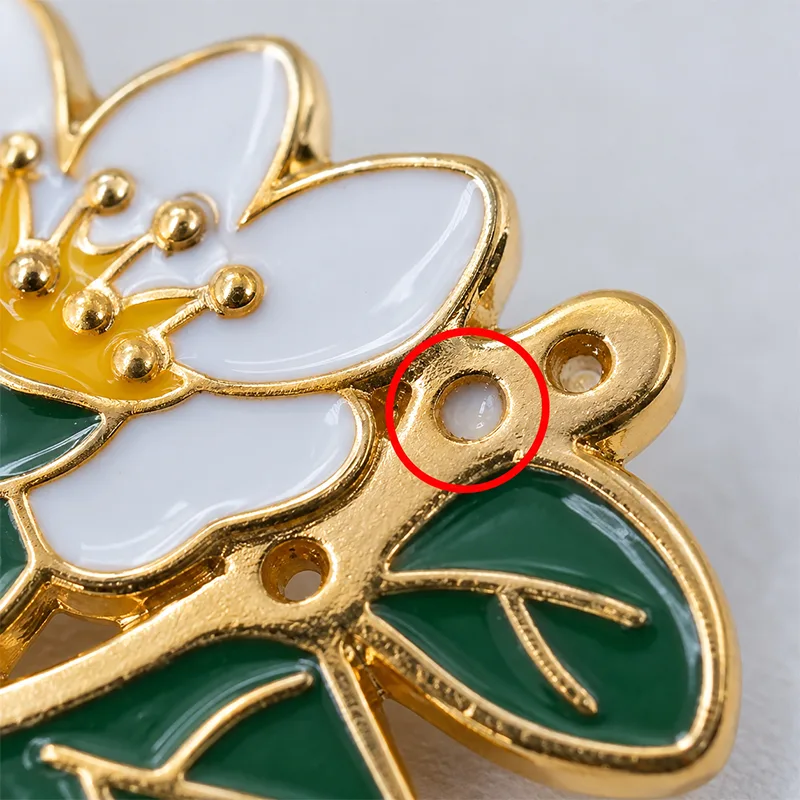 Enamel-Lapel-Pin-Plugged-Hole-Defect